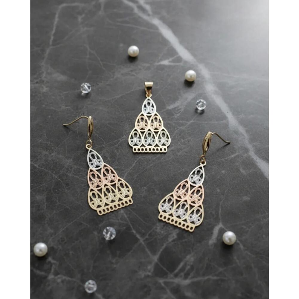 Golden Time 18k Gold-Plated Teardrop Earrings and Pendant New
